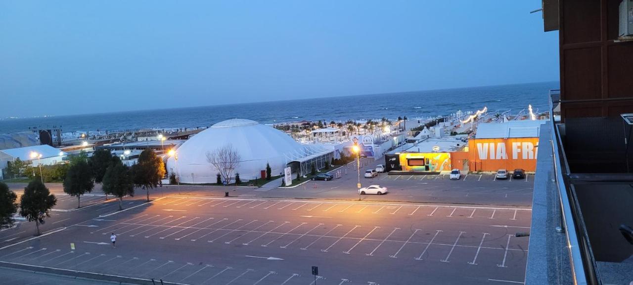 Ella Residence Mamaia Esterno foto